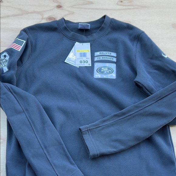 Men's Gray pullover crewneck Sweater salute to service 49ers - Picture 1 of 10